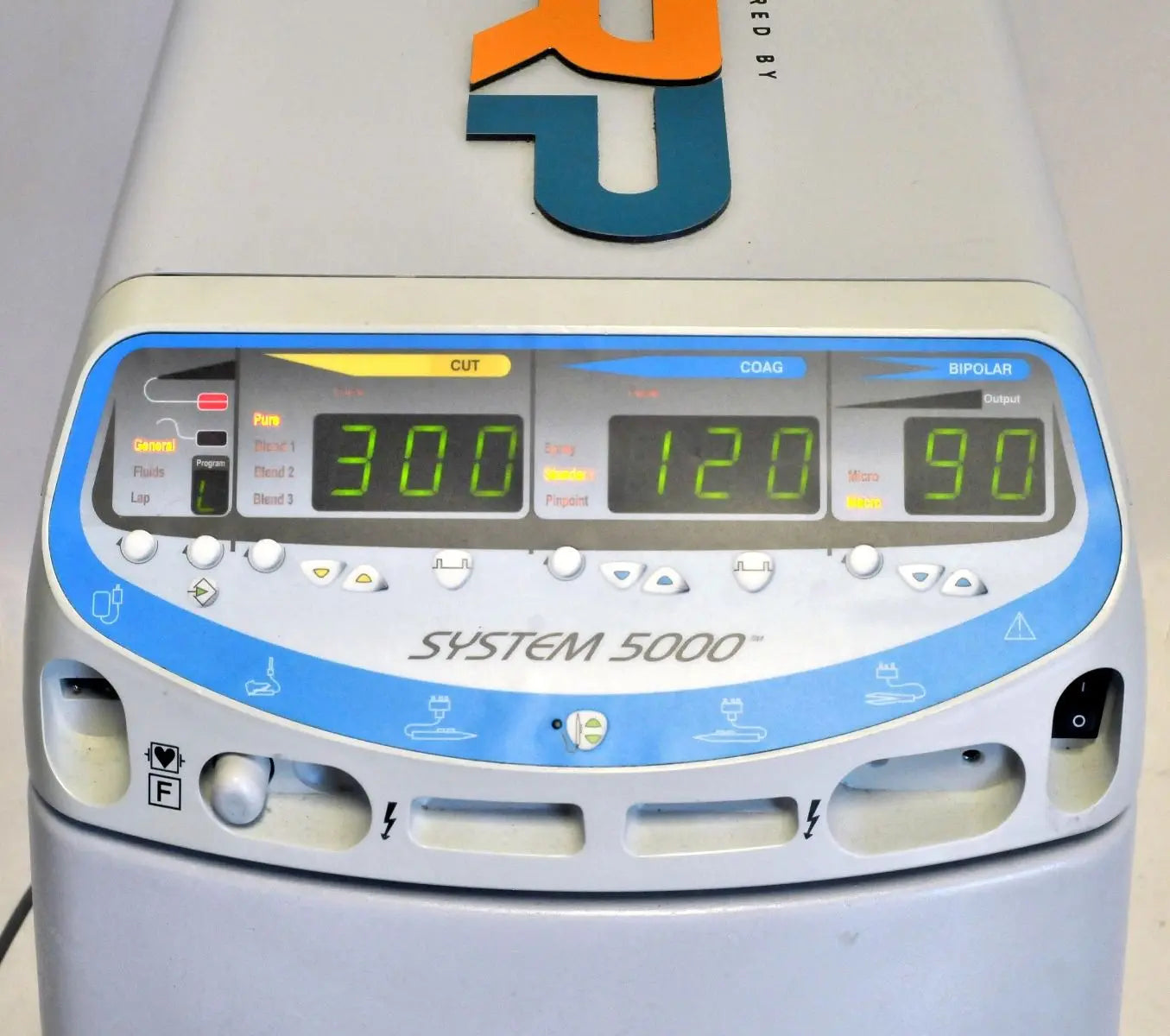 Conmed SYSTEM 5000 ElectroSurgical Generator General Surgery ESU w/Handpieces Sol International Medical