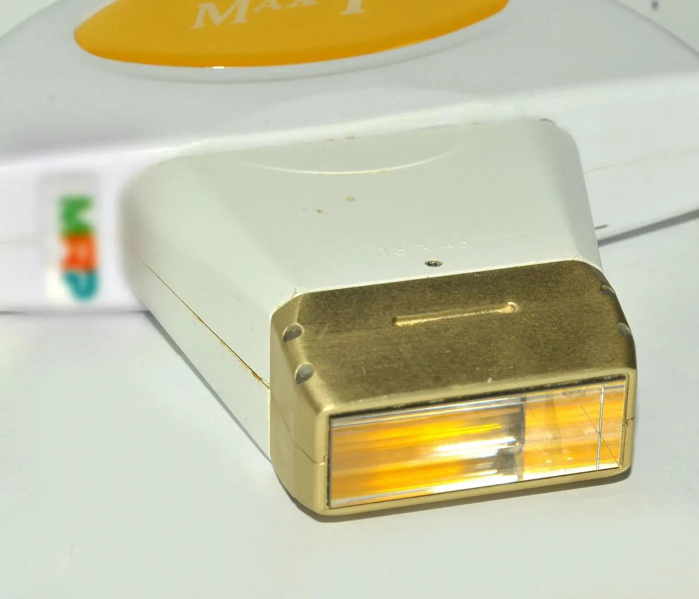 2012 Palomar ICON Laser MaxY Handpiece Fine Hair Removal Pigmented Lesions Max Y Palomar