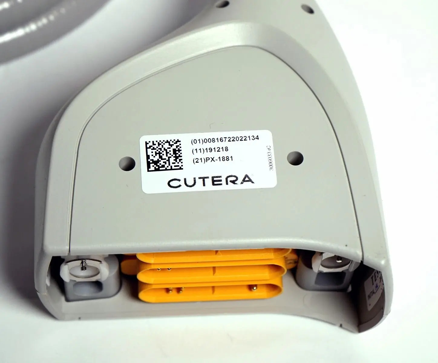 Cutera ProWave LX IPL Laser Handpiece Hair Removal Hand Piece HR 7001049 0 Shots Cutera