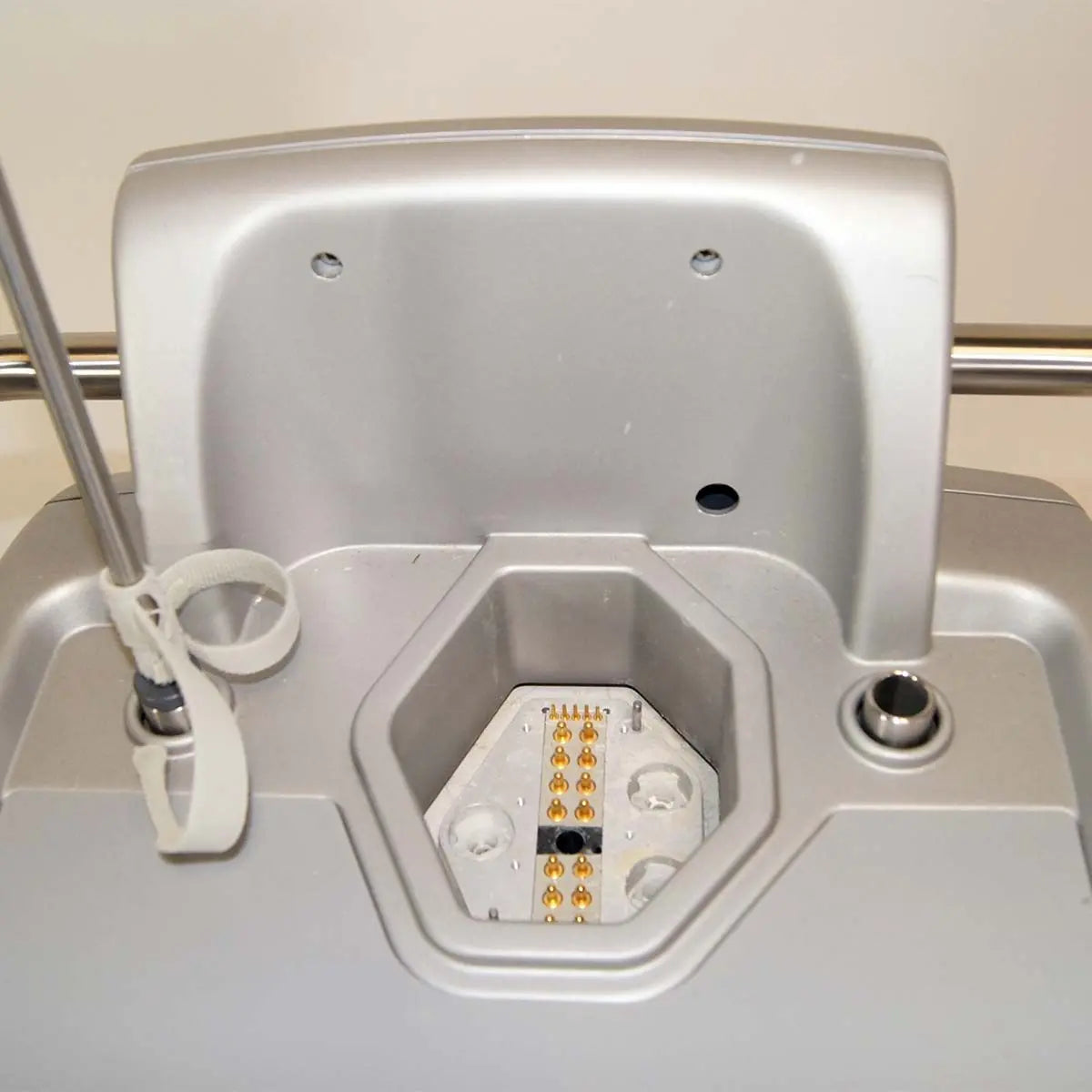 2011 Zeltiq CoolSculpting Body Contouring Fat Reduction System w/ 4 Applicators Zeltiq