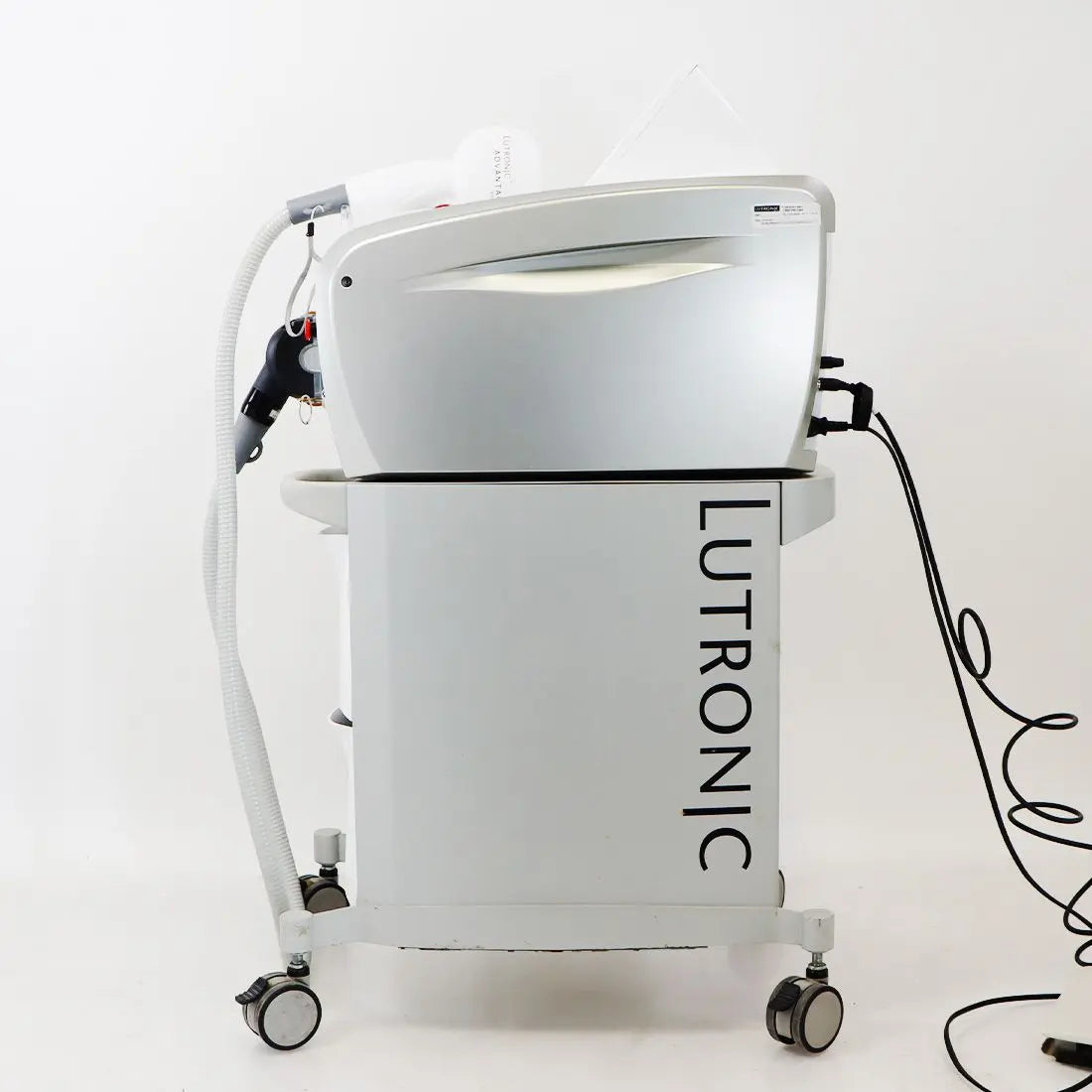 2014 Lutronic Advantage Diode Laser Hair Removal Reduction w/D3-800 Handpiece Lutronic