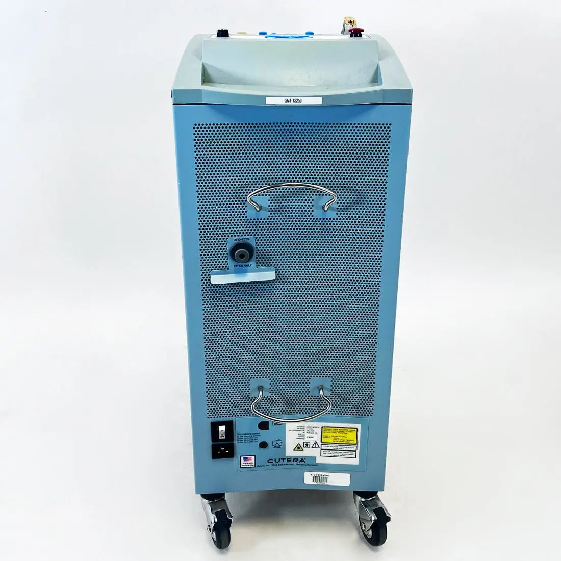 2005 Cutera Altus CoolGlide RVantage 110 Vantage Nd YAG 1064 Hair Removal Laser Cutera