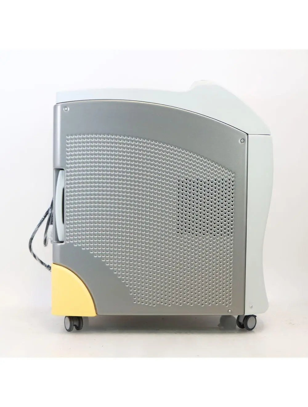 2015 Cynosure Cellulaze SmartLipo SLT II M094E1 Laser System 220V Workstation Unused Cynosure