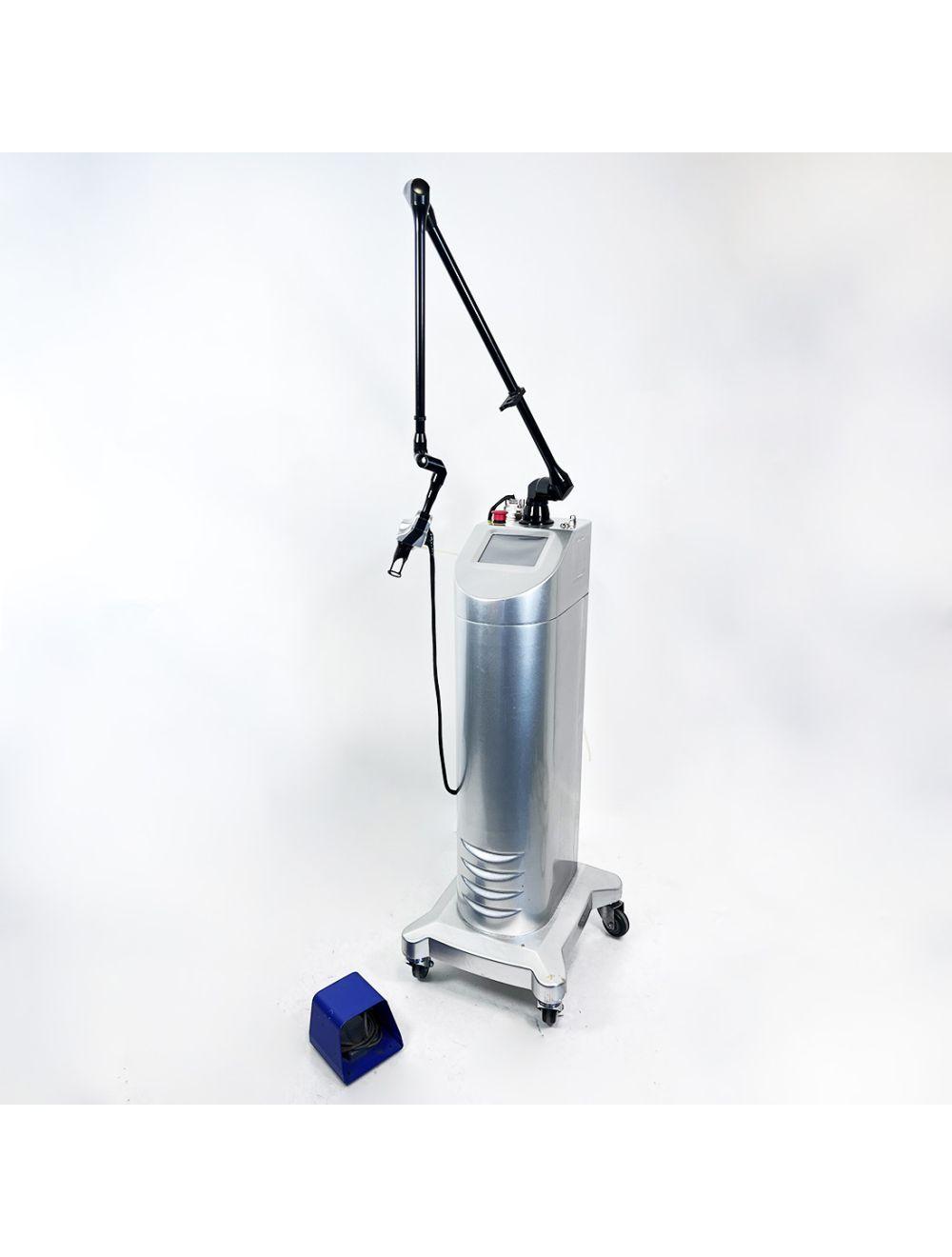 CO2 Laser System Ultra Repeat Continuous or Single Pulse Machine with Scanner Sol International Medical
