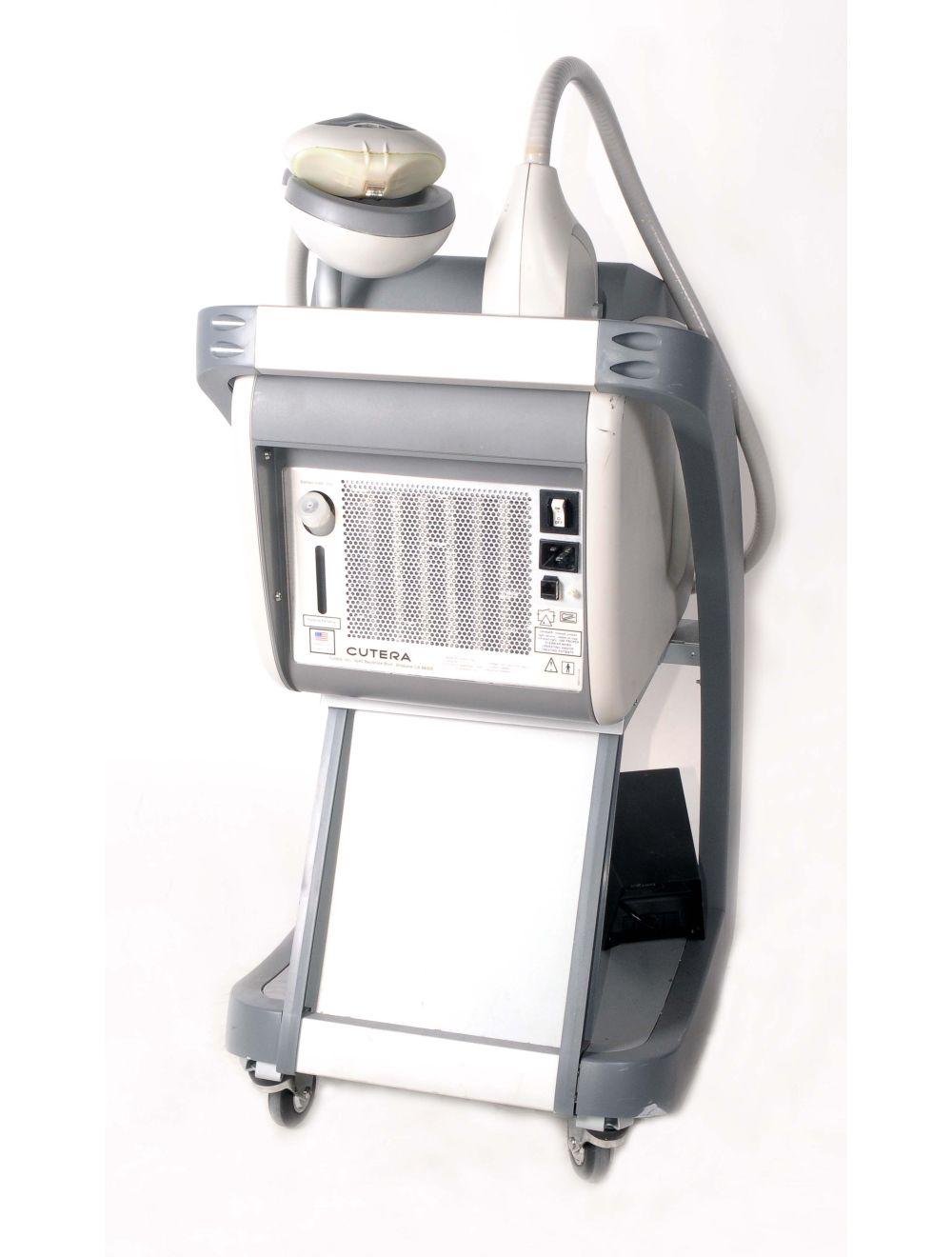 2006 Cutera Solera Titan IPL Laser HandPiece Aesthetic Cosmetic Skin Tightening Cutera