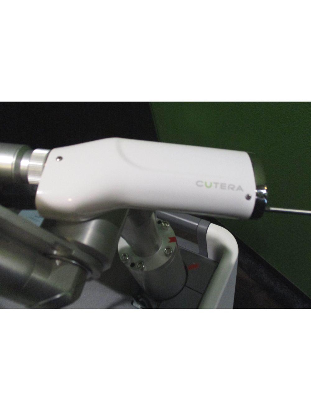 2016 Cutera EnLIGHTen Tattoo Removal Laser System 1064nm 532nm Nd:YAG Excellent! Cutera