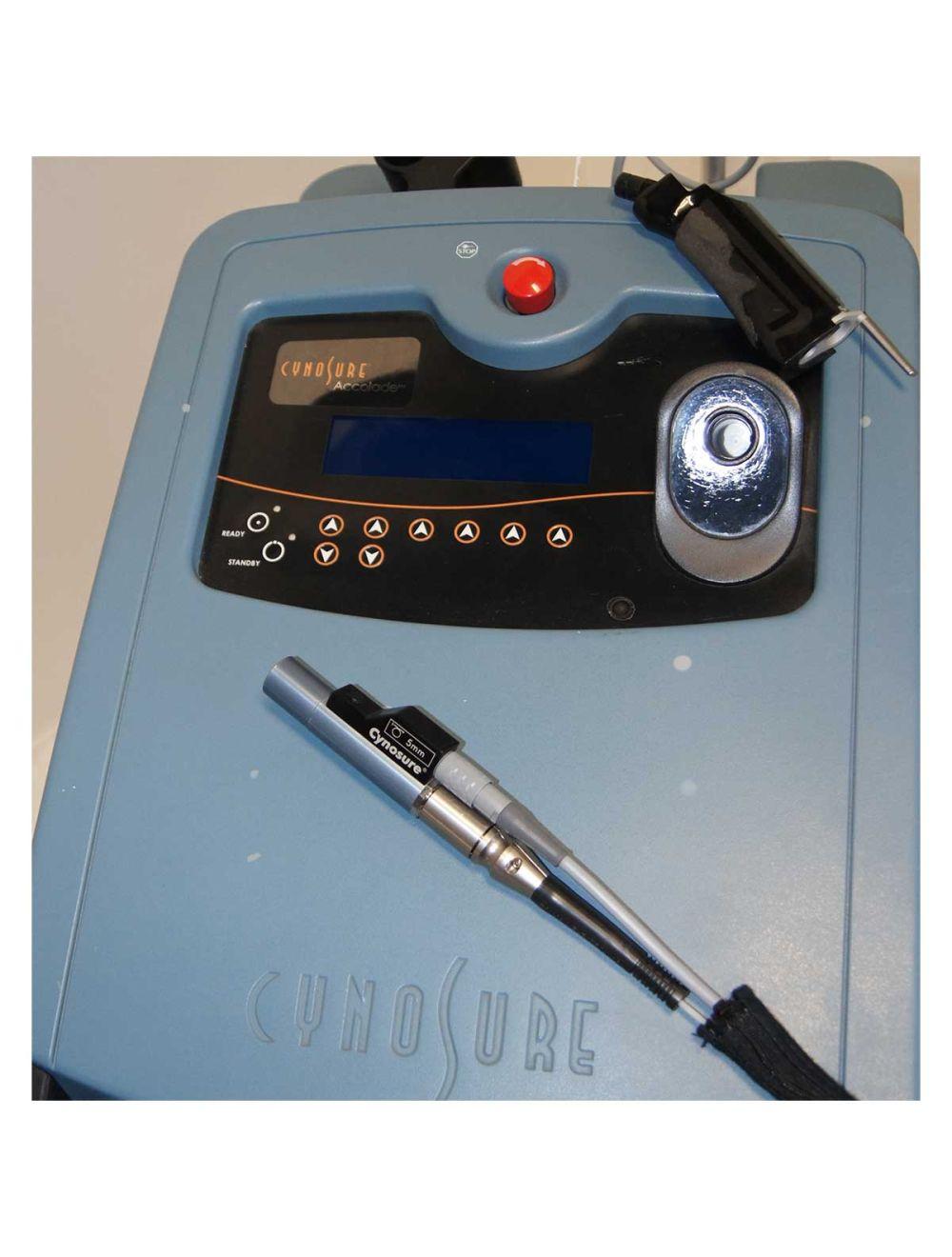 2008 CynoSure Accolade Alex Laser Hair Tattoo Removal System 100-7008-010 Cynosure
