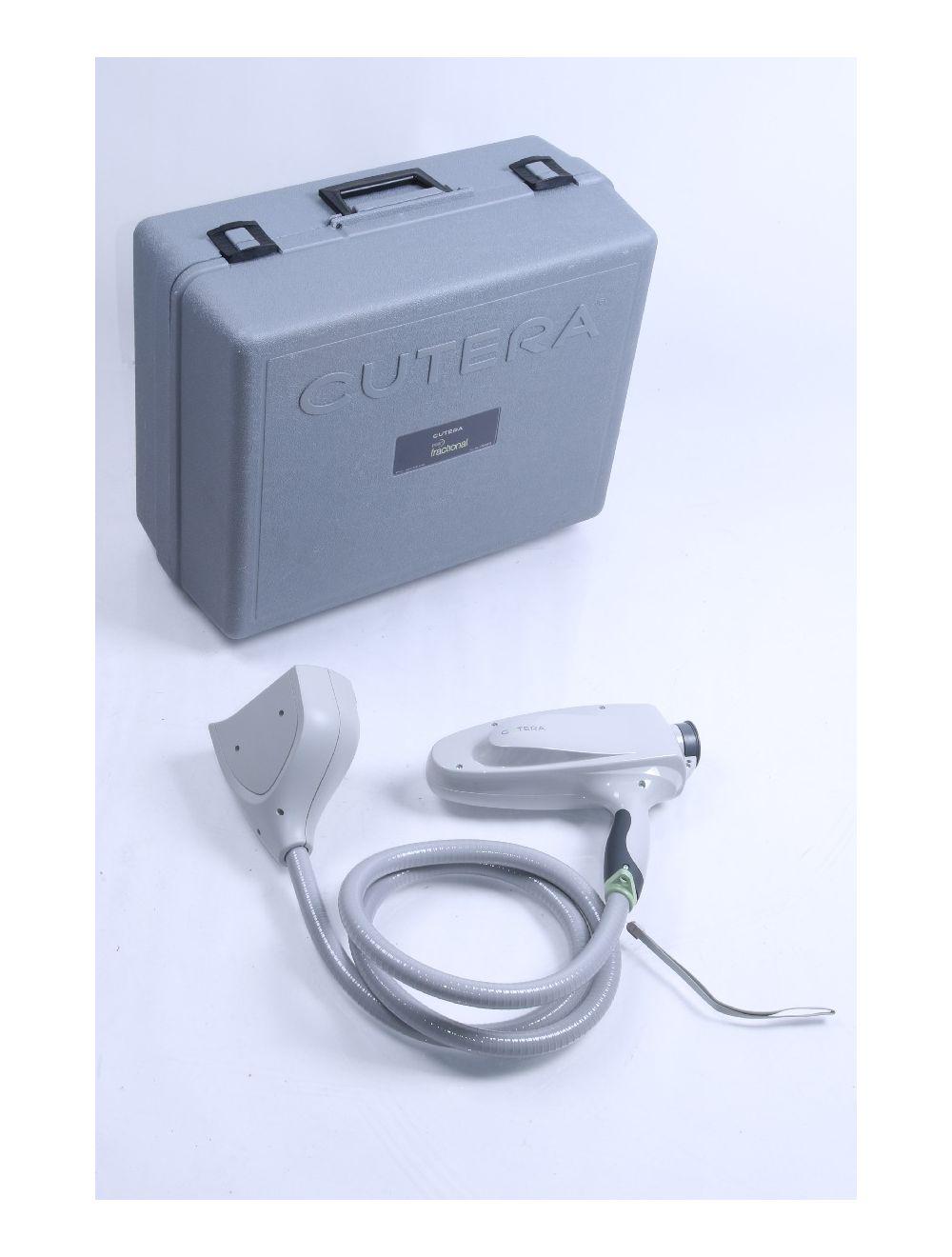 2015 Cutera Pearl Fractional Er:YSGG 2790 Resurfacing Laser Handpiece w/ Cradle Cutera