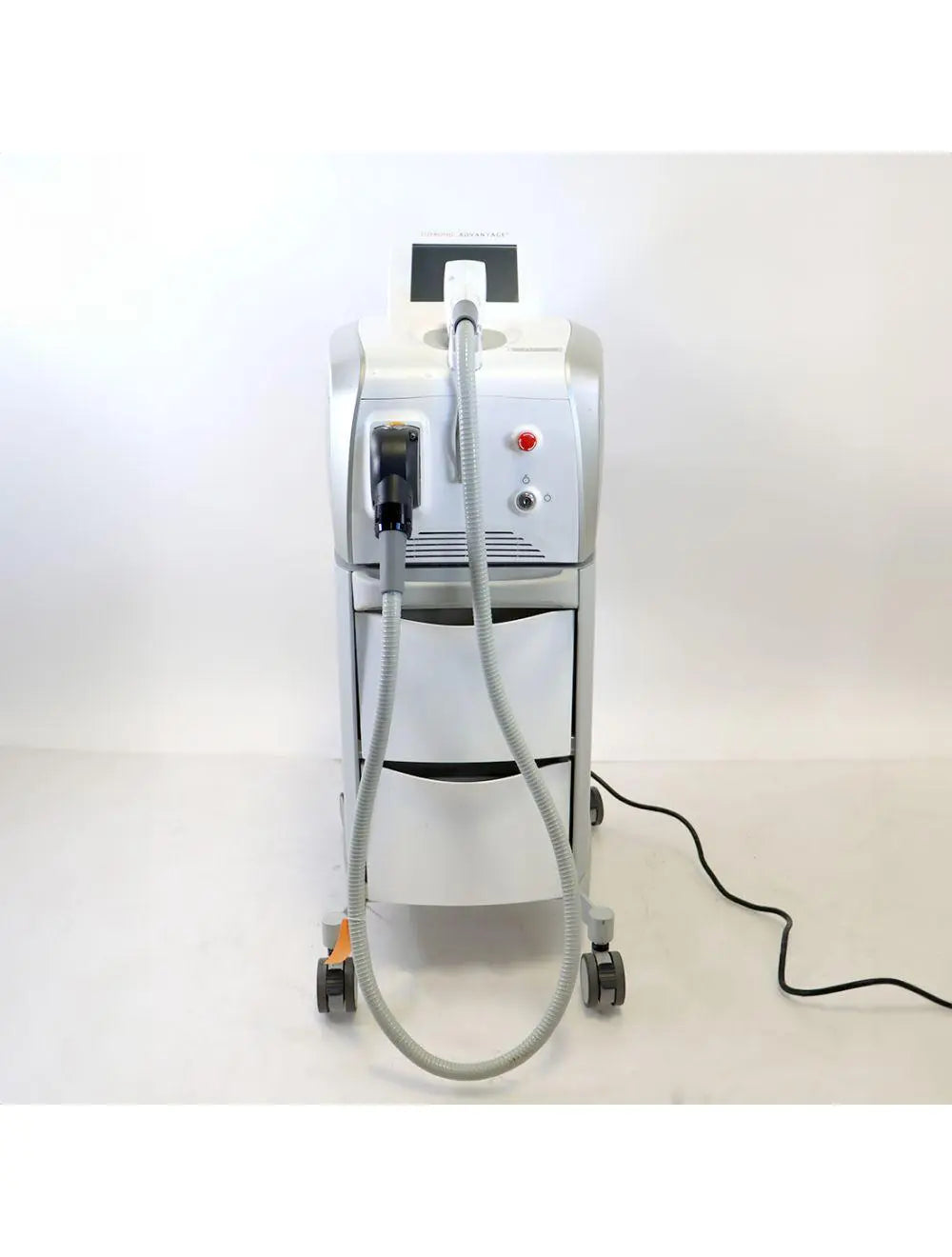 2013 Lutronic Advantage 805nm Diode Laser System Hair Removal & D3-800 Handpiece Lutronic