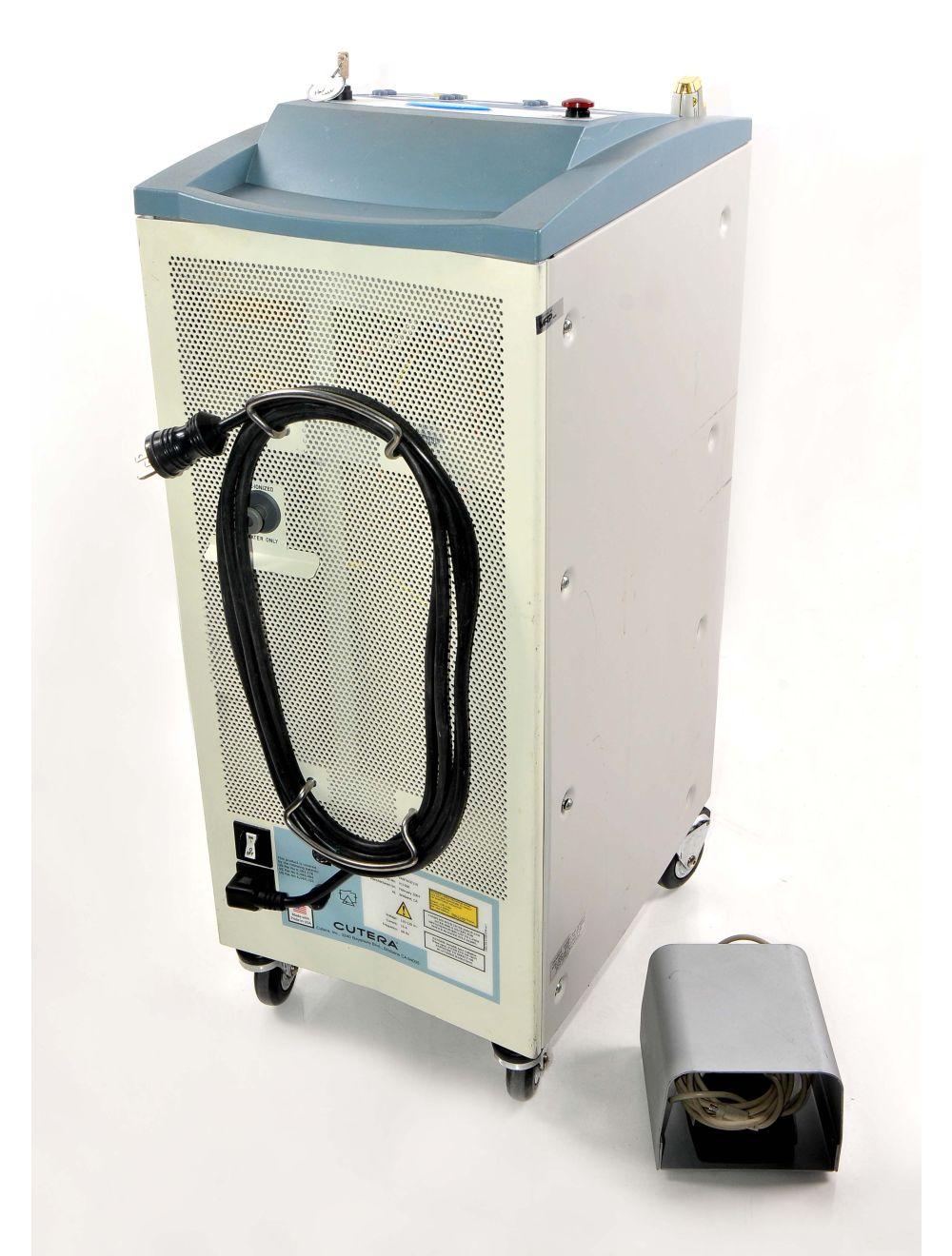 2004 Cutera VANTAGE 110 1064 Nd YAG Hair Removal Laser 3-5-7-10 mm Altus HR Cutera