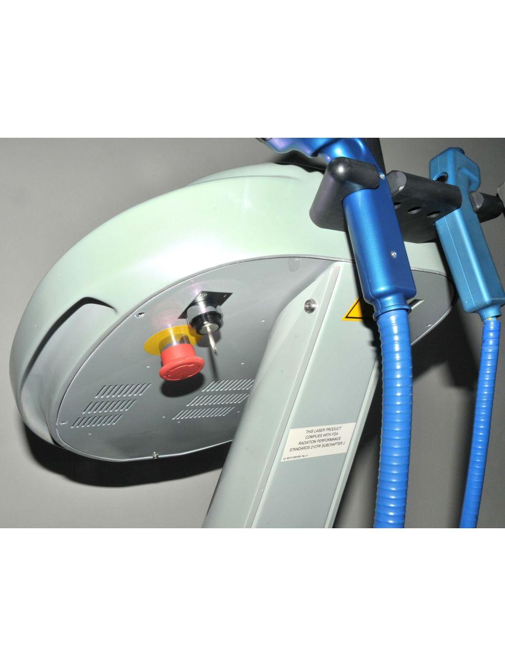 CYNOSURE DEKA Tri-Active Diode Laser Body Face Skin Tightening Triactive 2007 Cynosure