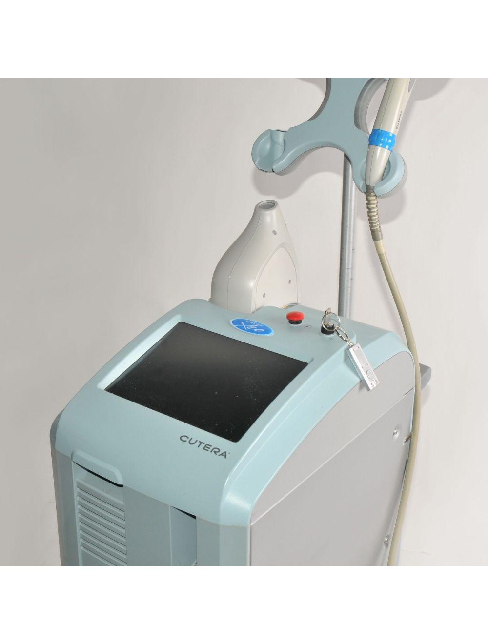 2004 Cutera XEO Laser System IPL Nd:YAG 1064 Hair Removal HR Cutera