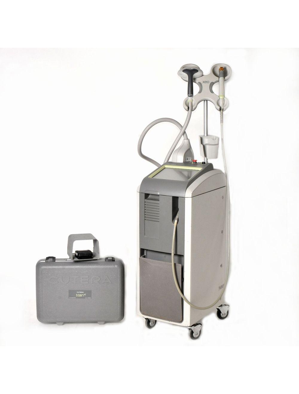 2008 Cutera Xeo Skin Resurfacing Rejuvenation Nd:YAG Laser System US220XEO Cutera