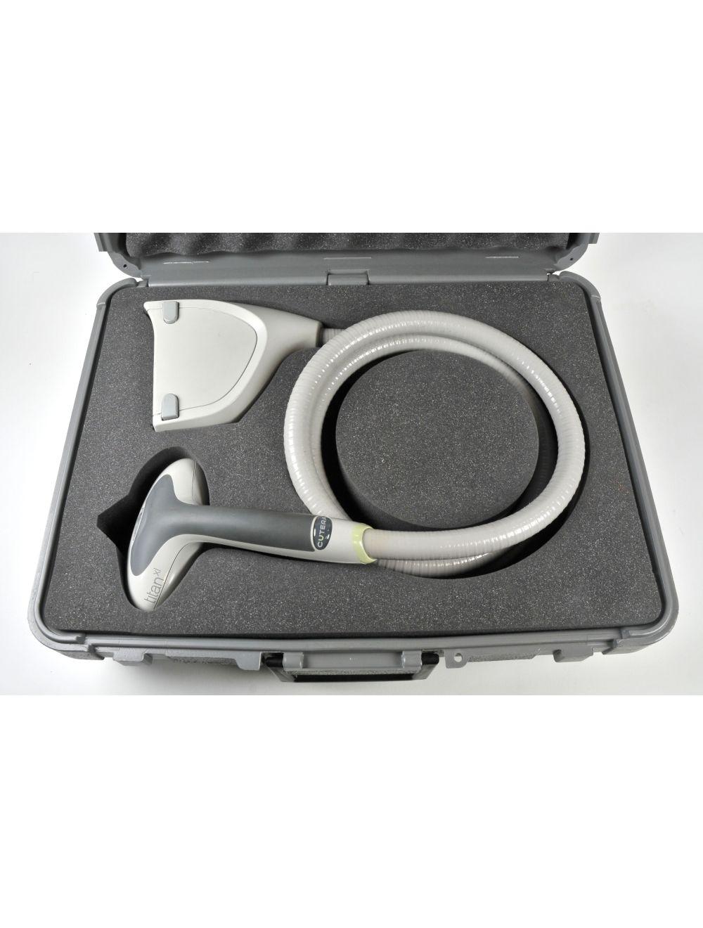 2008 Cutera Xeo Skin Resurfacing Rejuvenation Nd:YAG Laser System US220XEO Cutera