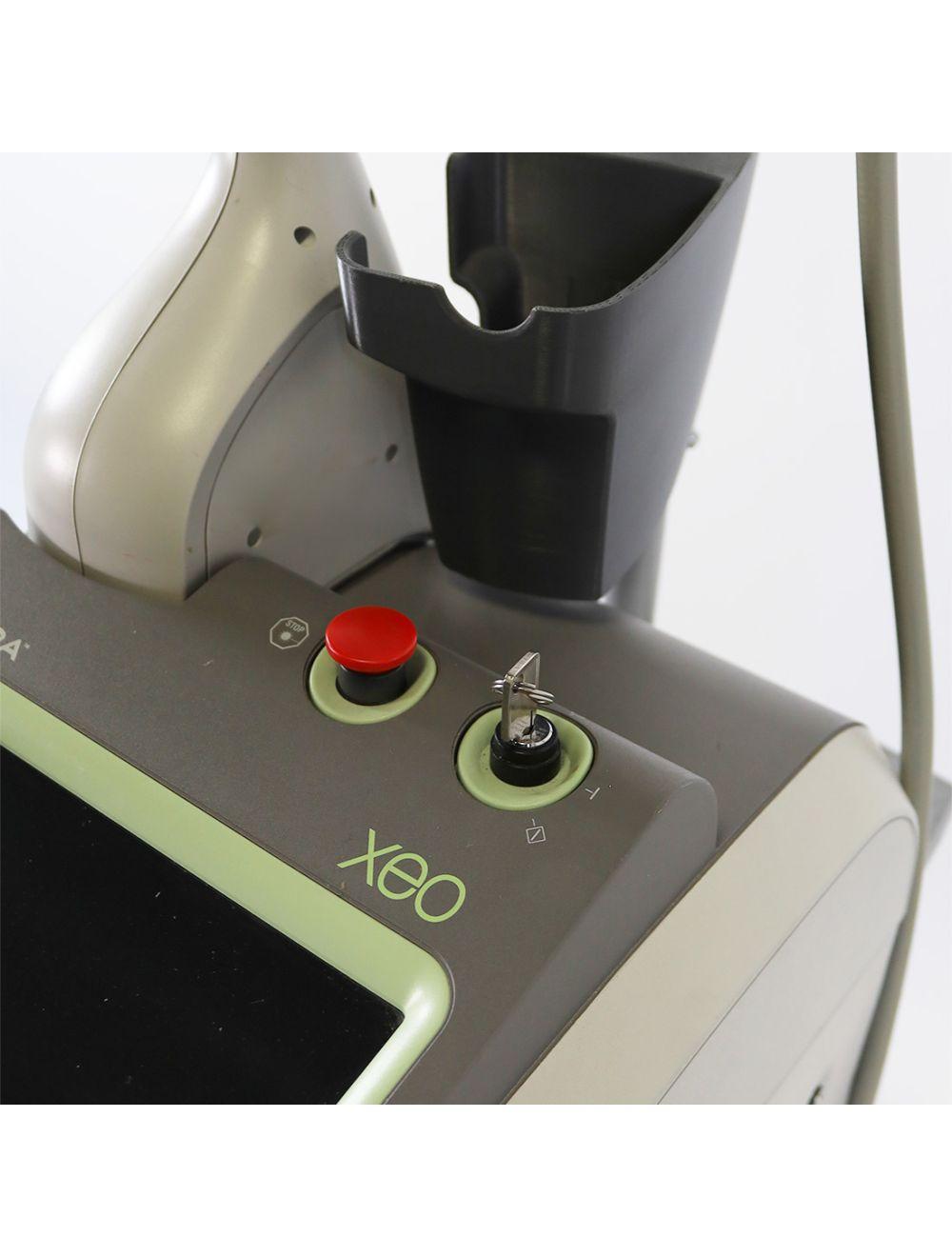 2007 Cutera Xeo Laser Nd Yag 1064nm Hair Removal Vascular Lesions HR Cutera