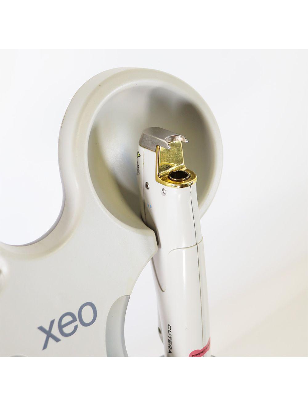2007 Cutera Xeo Laser Nd Yag 1064nm Hair Removal Vascular Lesions HR Cutera