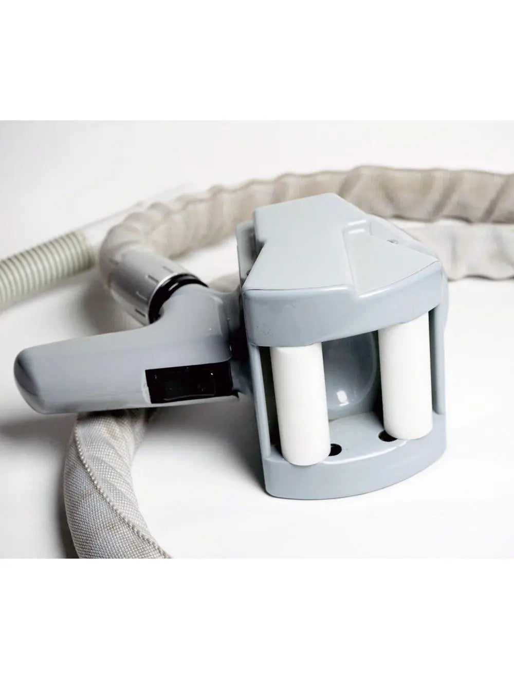 LPG Endermologie Cellu M6 Body Cellulite Skin Treatment Therapeutic Massager Sol International Medical