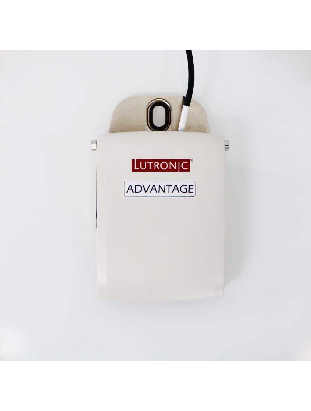 2014 Lutronic Advantage Diode Laser Hair Removal Reduction w/D3-800 Handpiece Lutronic