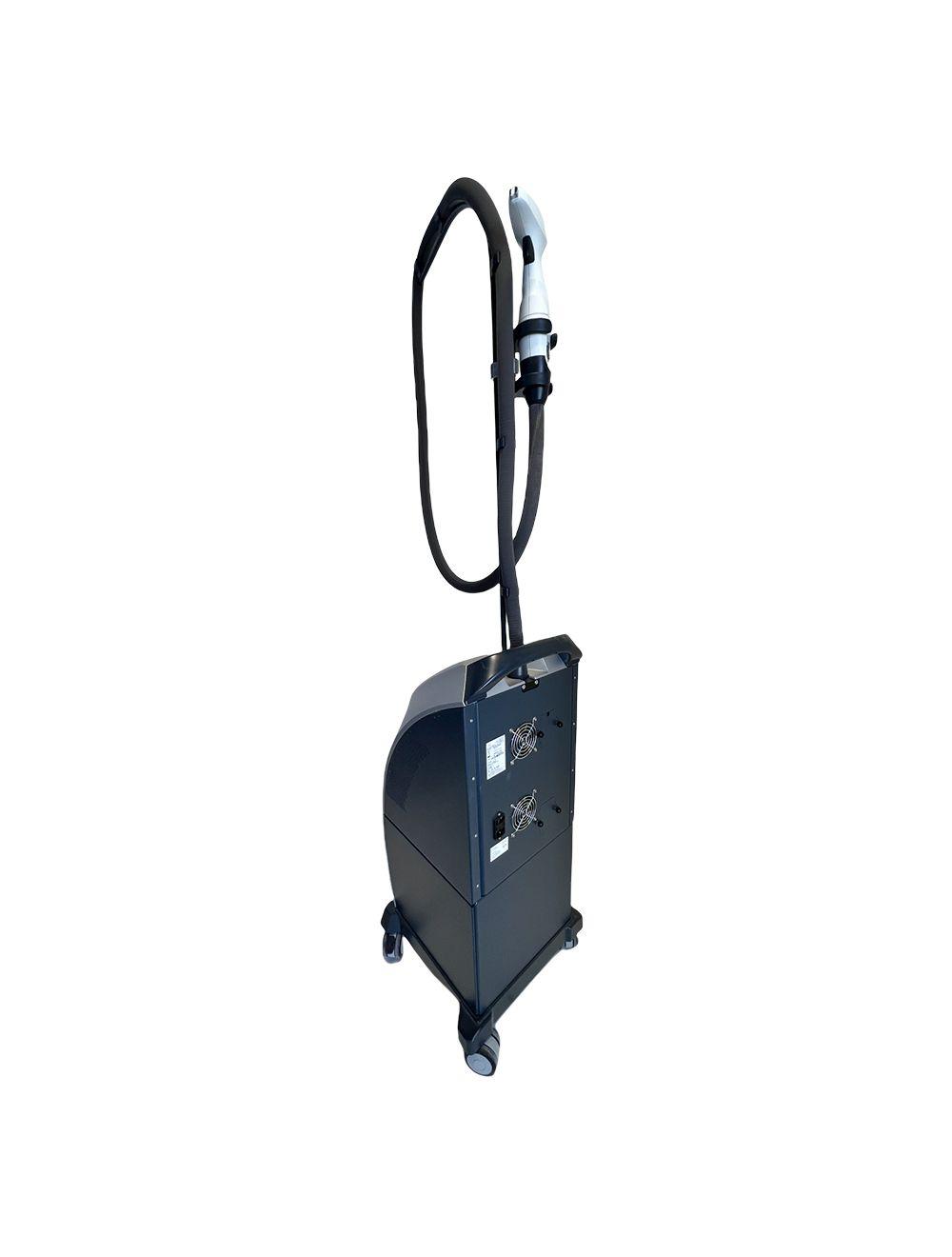 2012 Viora REACTION RF Body Contouring Skin Tightening Contouring System Sol International Medical