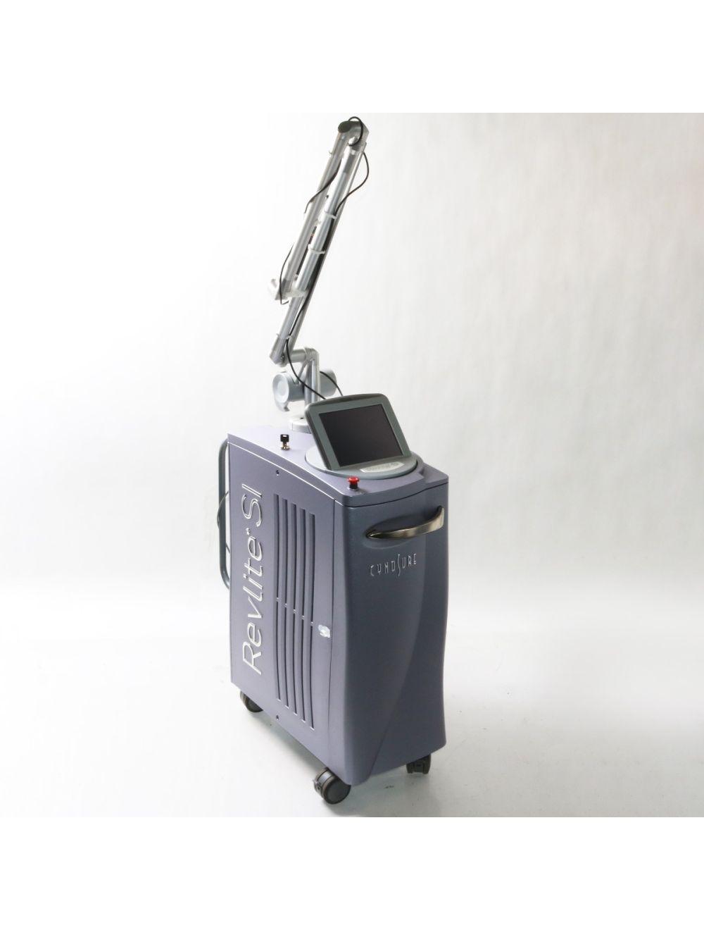 2021 Cynosure RevLite SI Q-Switched Laser System 532nm 1064nm Tattoo Removal Cynosure