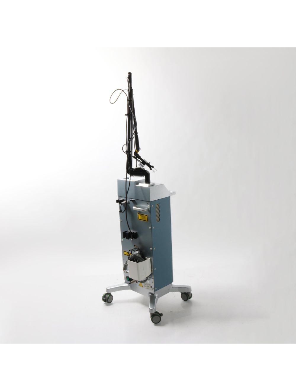 2011 Cynosure SmartSkin Fractional CO2 Laser Skin Renewal Smart Skin w/ Scanner Cynosure