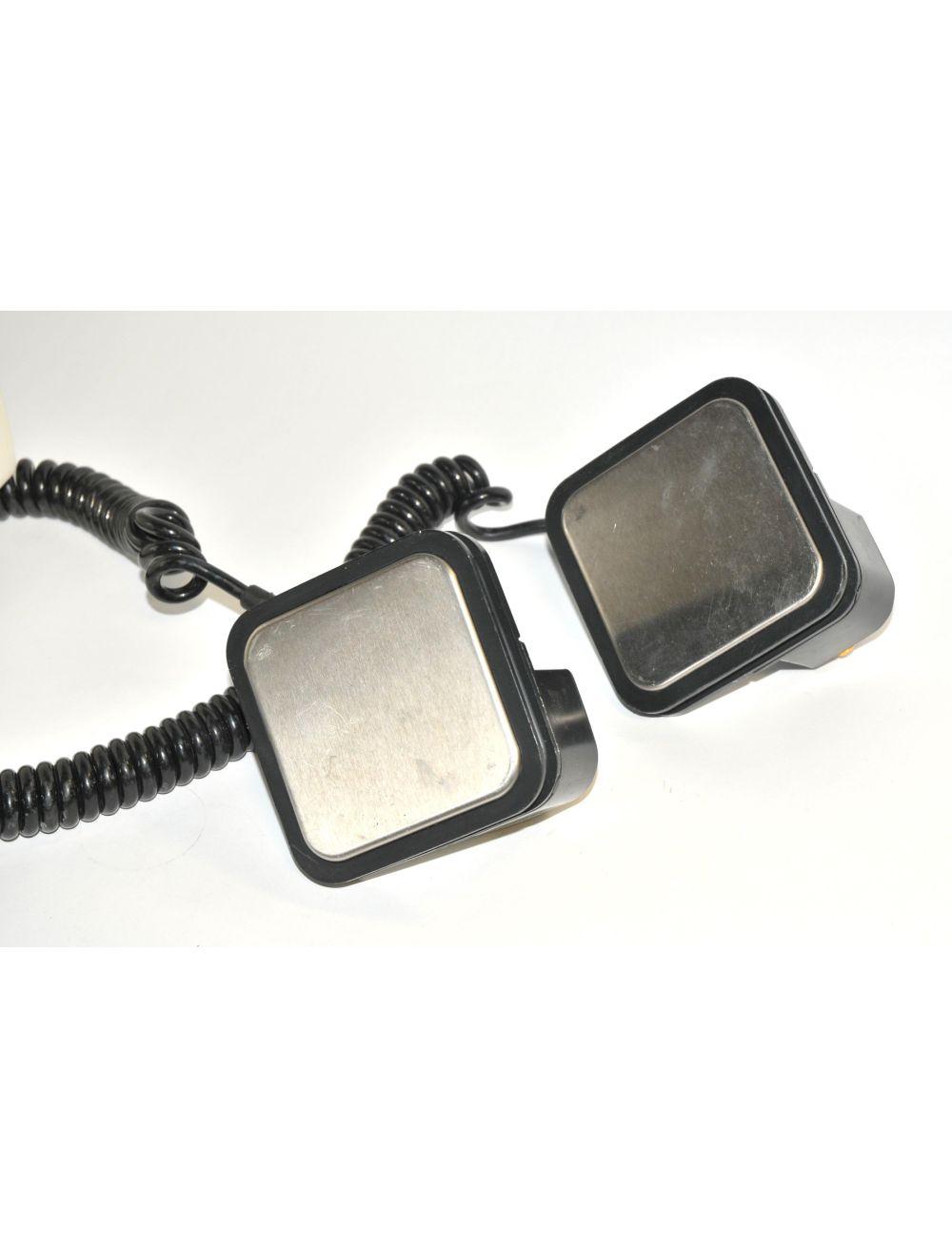Medtronic LIFEPAK 20e Defibrillator Monitor Portable APEX Sternum Paddle Printer Sol International Medical