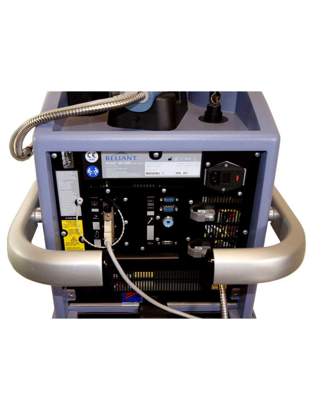 2007 Fraxel SR 1500 Reliant Fractional Laser 1550nm System with Cart Skin Repair Sol International Medical