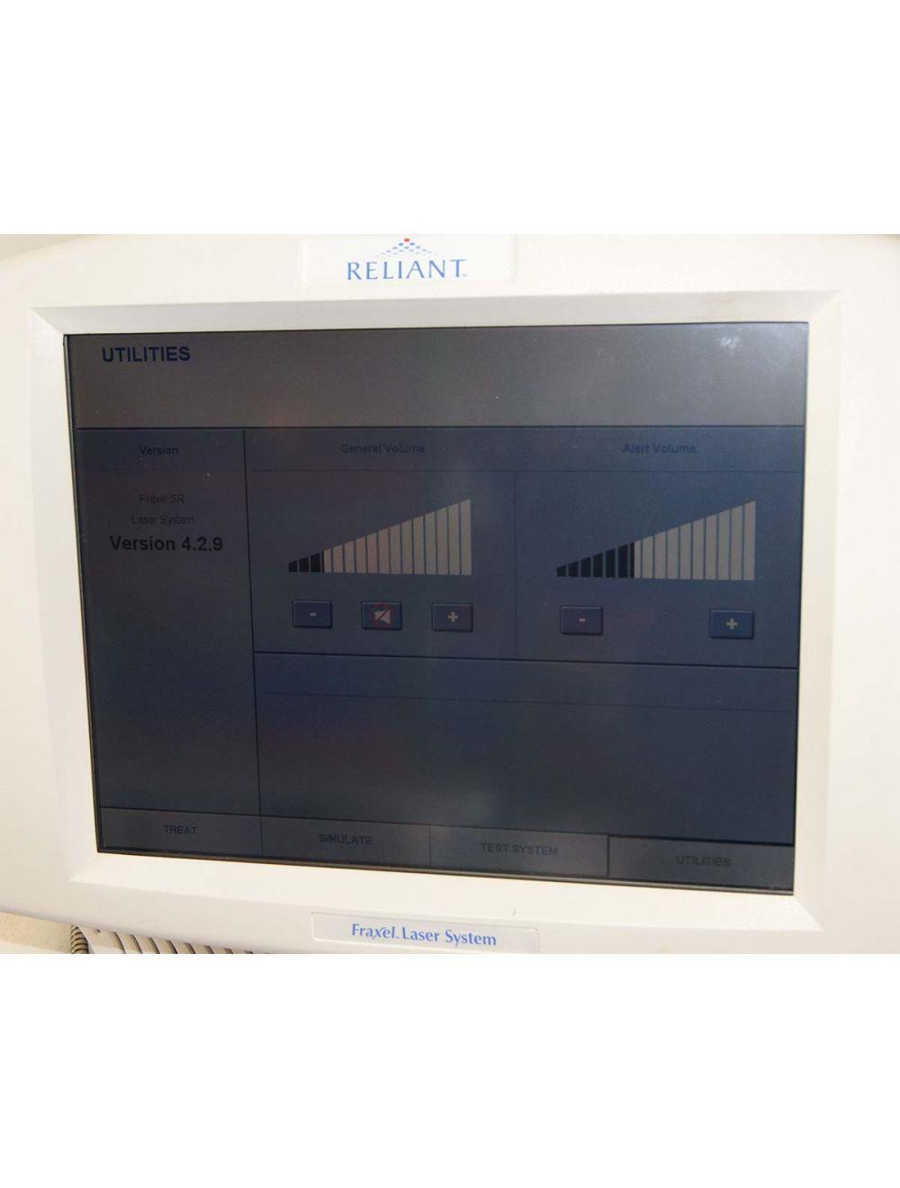 2006 Fraxel SR 1500 Reliant Fractional Laser 1500nm Tabletop System Skin Repair Sol International Medical