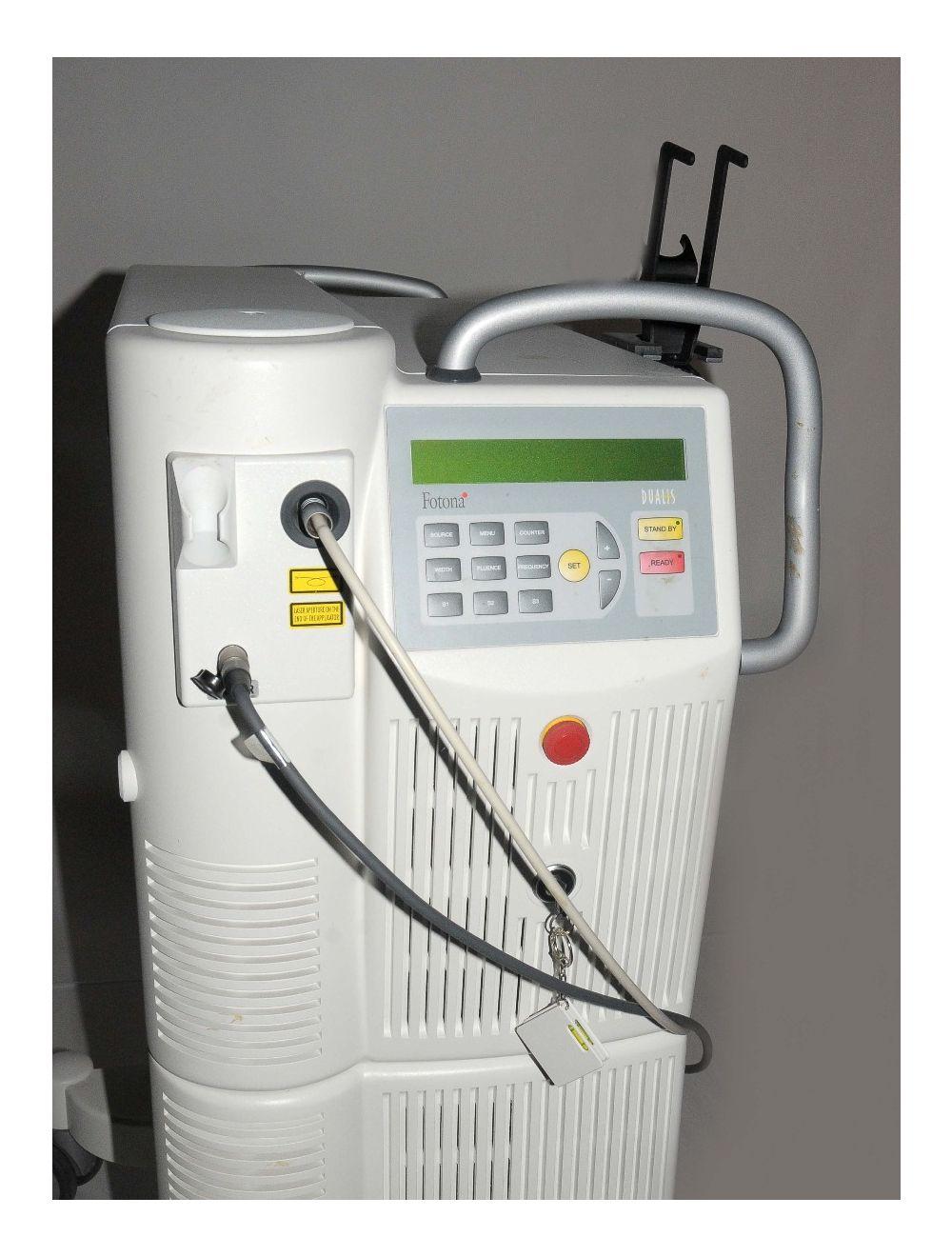 2004 Fotona Dualis Nd:YAG Fidelis M001-9F 1064 nm Laser Acne Scar Hair Removal Fotona