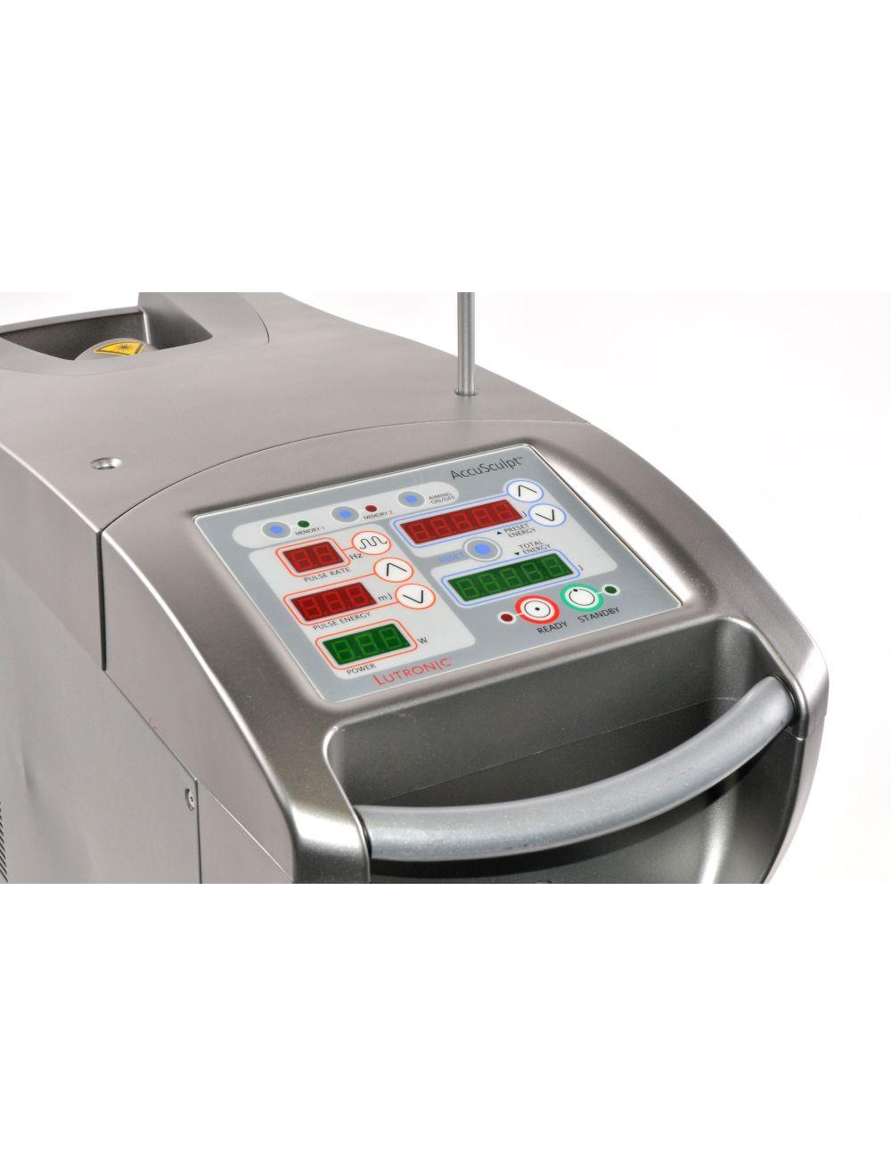 Lutronic ACCUSCULPT Nd YAG Laser 1444 nm Facial Body Contouring Shaping 2009 Lutronic