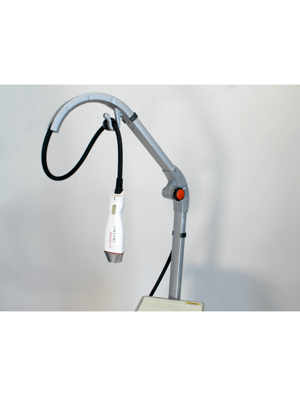 2018 Lutronic INFNI Aesthetic Laser Focused Microneedle Radiofrequency Lutronic