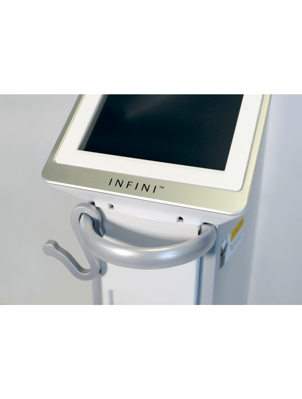 2018 Lutronic INFNI Aesthetic Laser Focused Microneedle Radiofrequency Lutronic