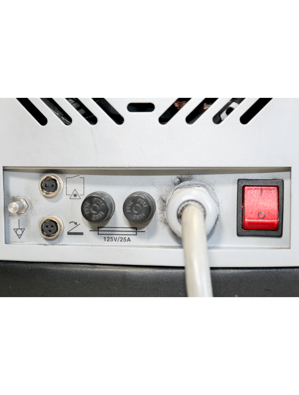 2011 Lutronic Spectra Dual Pulsed Nd YAG Laser Class IV Lutronic
