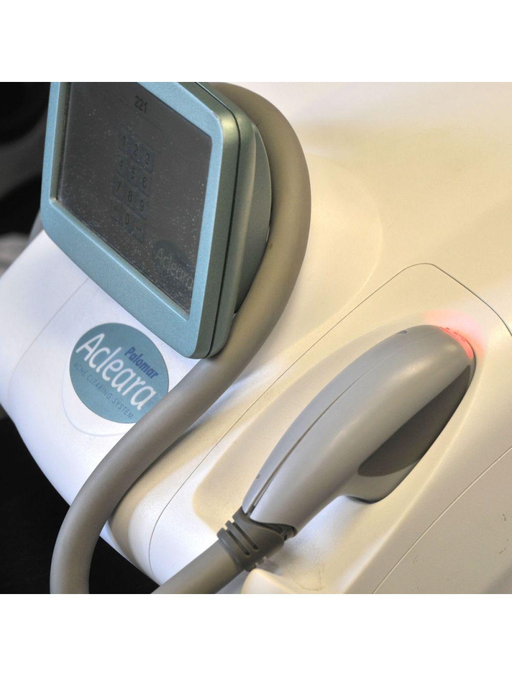 Palomar ACLEARA Acne Skin Clearing IPL Laser Treatment Lesion Theravant A Cleara Palomar