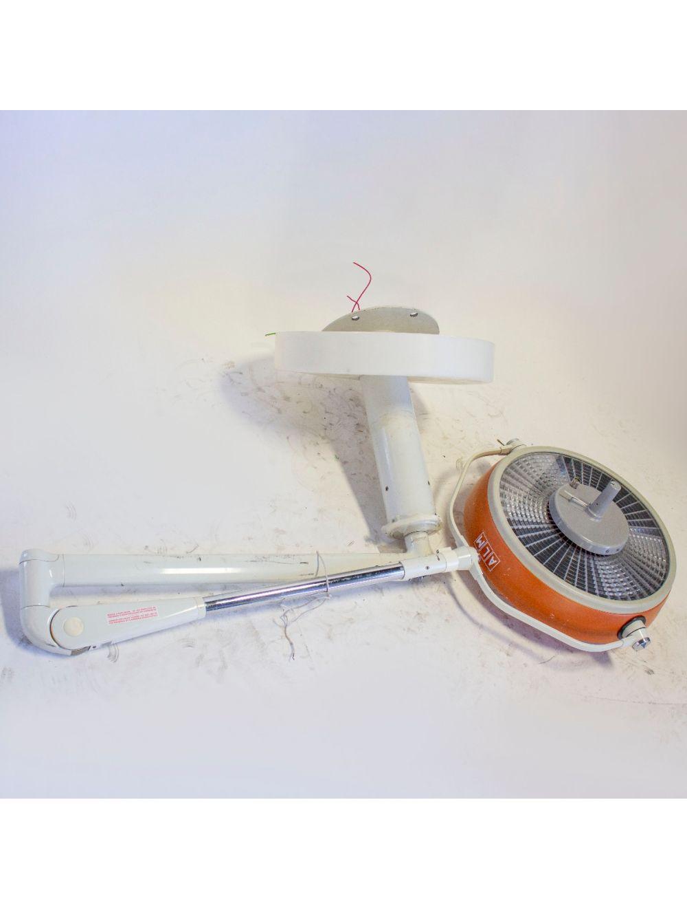 ALM ECL 152 Lamp Surgical Procedure Exam O/R Overhead Clinical Ceiling Light Sol International Medical