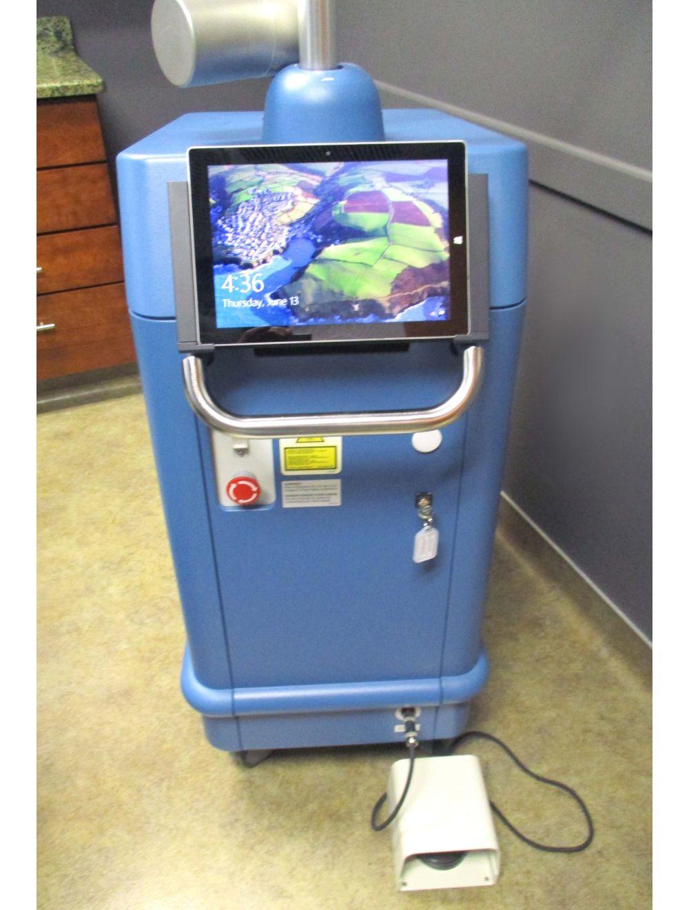 2017 Focus Medical NaturaLase PiQo4 Nd:YAG Tattoo Removal Laser PiQ04 Sol International Medical