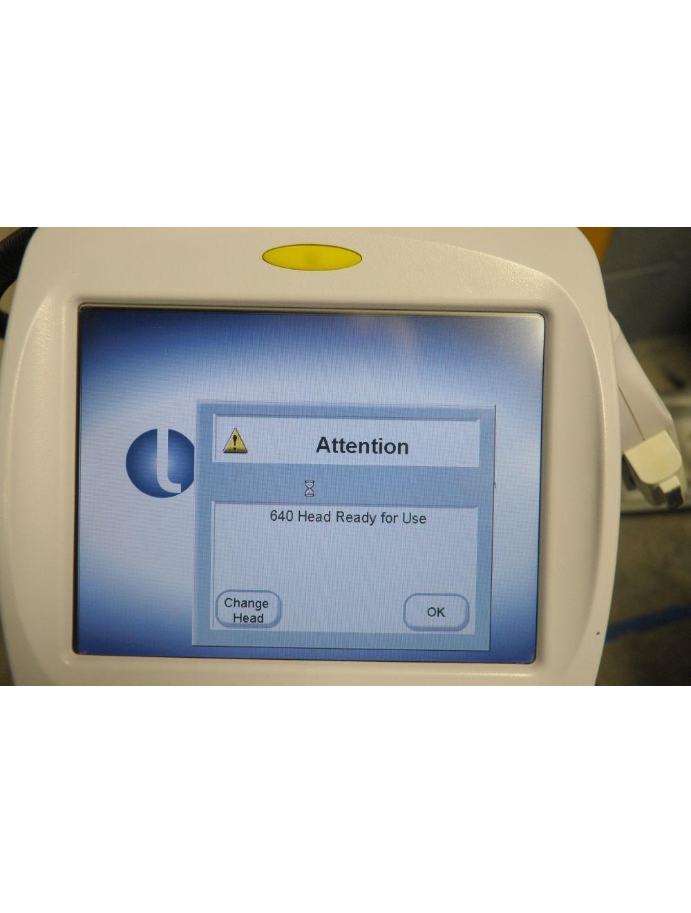 2004 Lumenis QUANTUM IPL Laser Skin Rejuvenation Vascular Lesions 560 640 HP's Lumenis