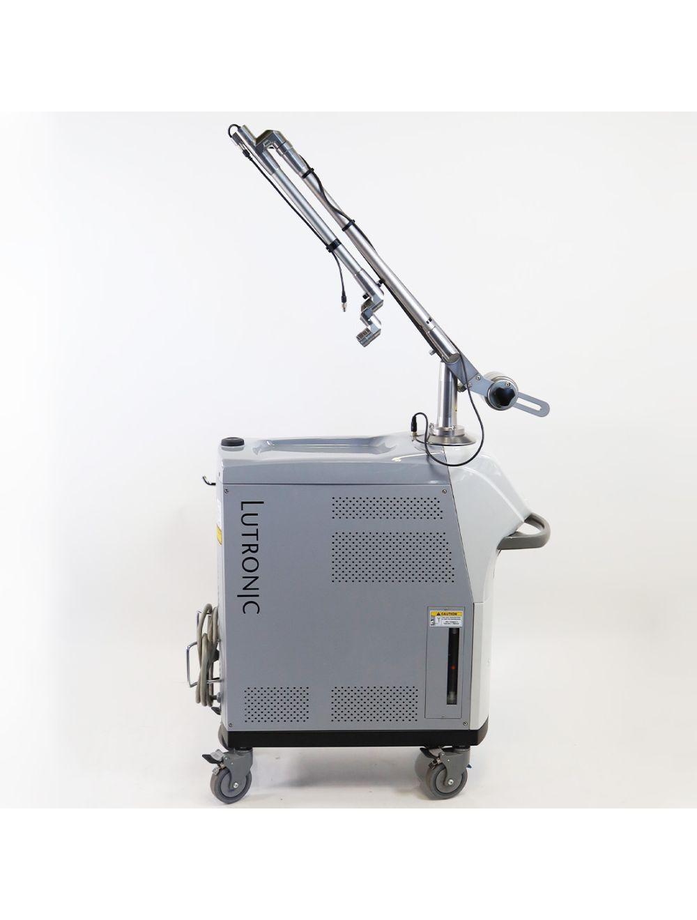 2012 Lutronic Spectra Dual Pulsed Nd Yag Laser Class IV Tattoo Removal System Lutronic
