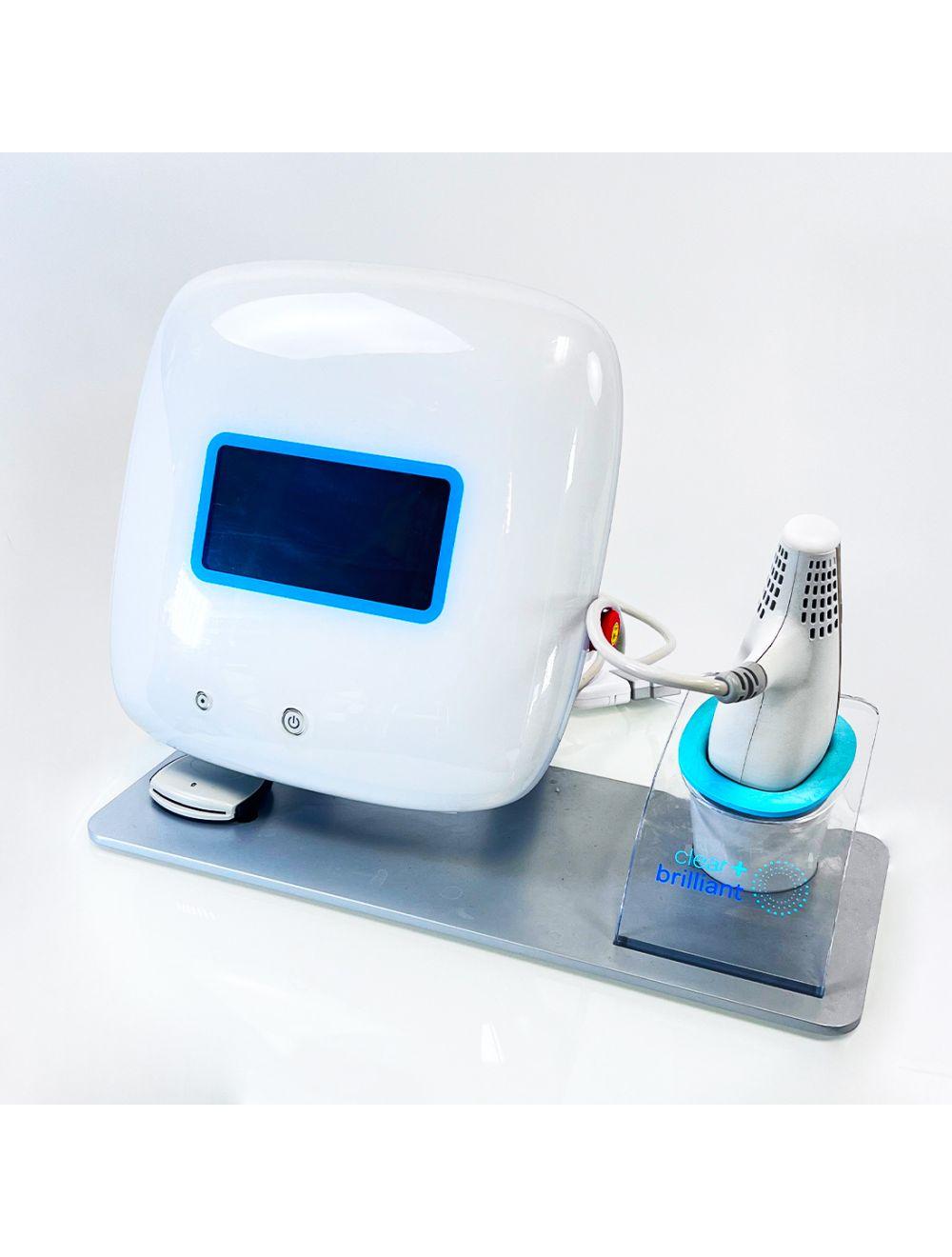 2017 Solta Clear + Brilliant Tabletop Diode Laser System with Permea Handpiece Solta Medical