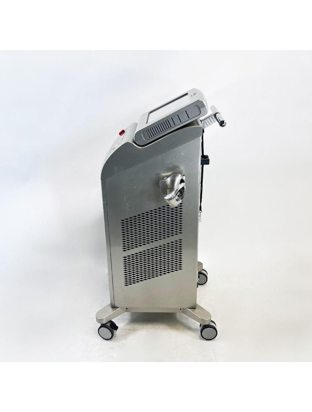 2014 Alma Lasers Soprano ICE Laser Hair Removal System NIR 755nm LOW SHOTS! Alma