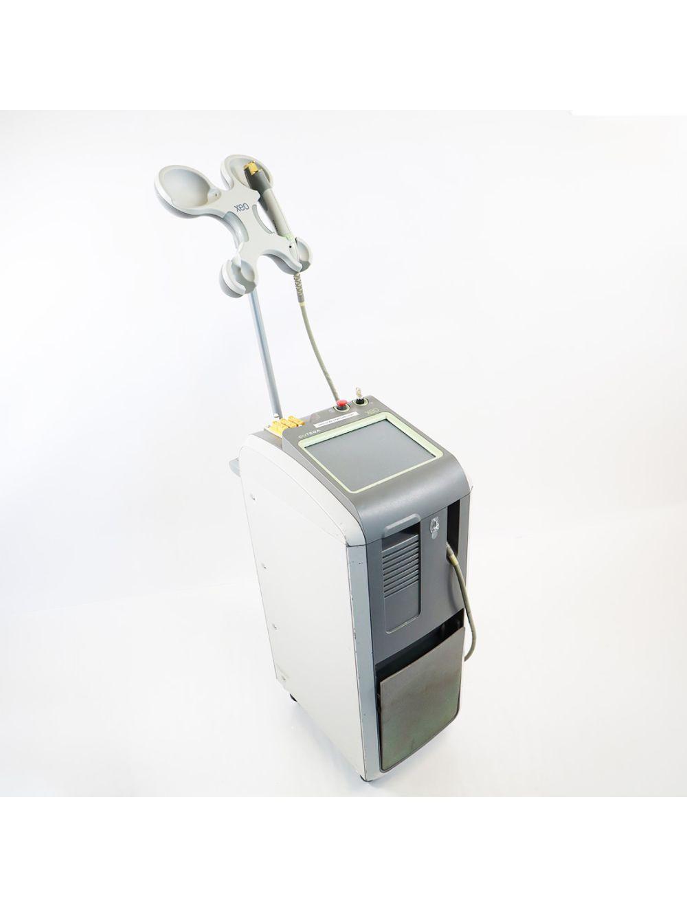 2009 Cutera Xeo Skin Resurfacing Nd: YAG Laser 1064nm Laser System US110XEO Cutera