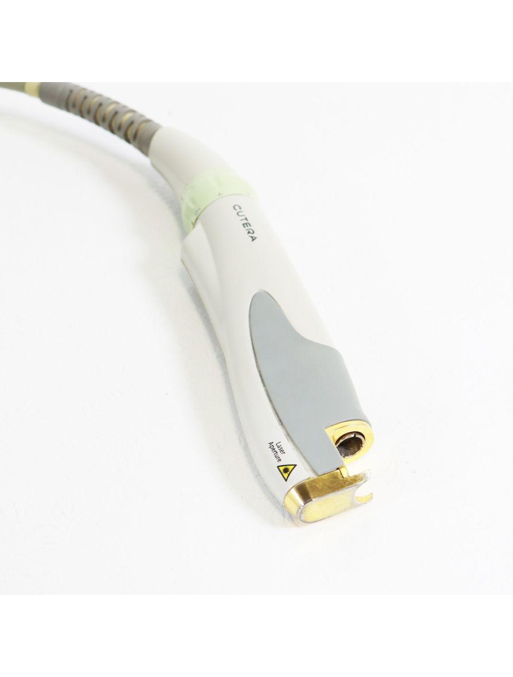 2009 Cutera Xeo Skin Resurfacing Nd: YAG Laser 1064nm Laser System US110XEO Cutera