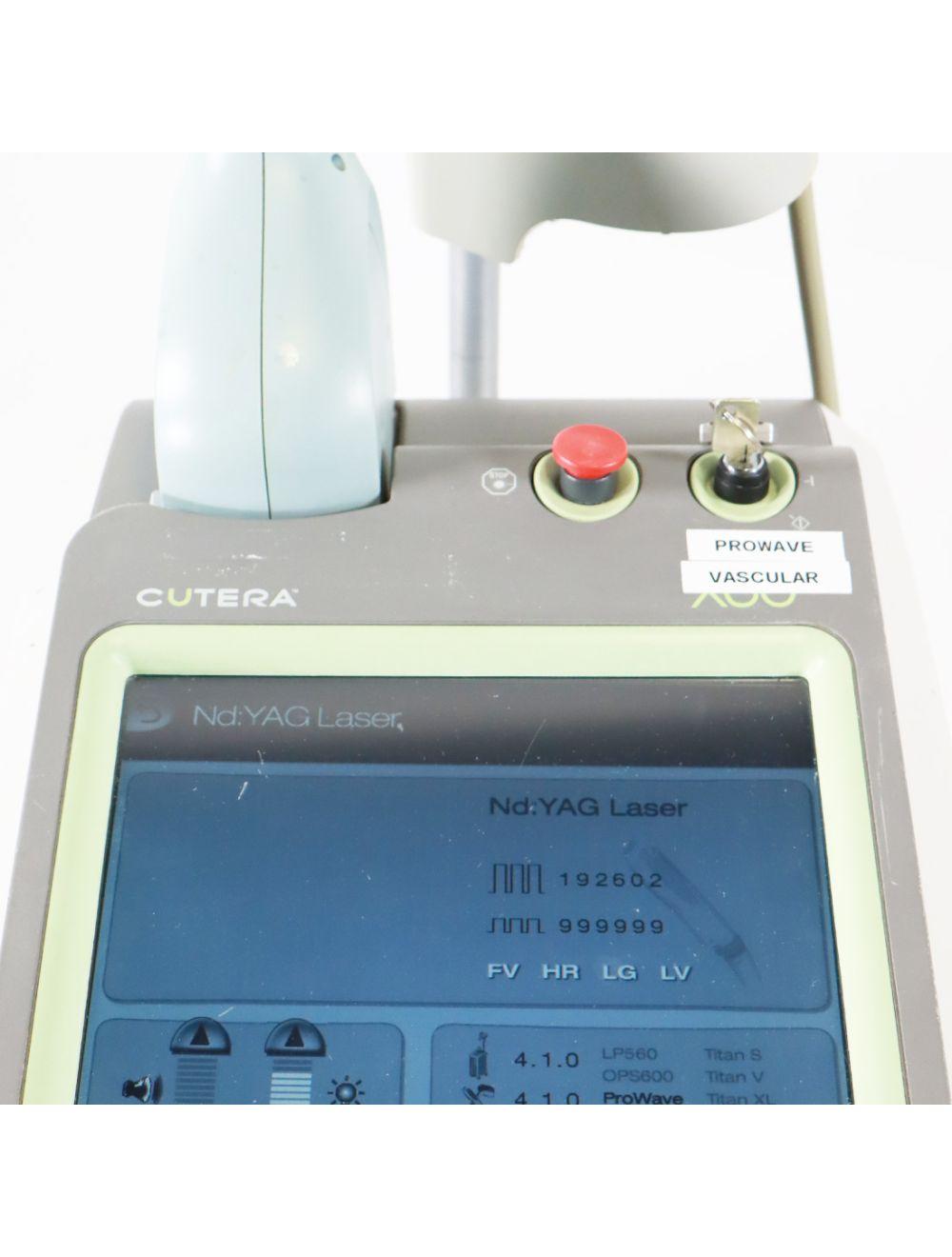 2009 Cutera Xeo Skin Resurfacing Nd: YAG Laser 1064nm Laser System US110XEO Cutera