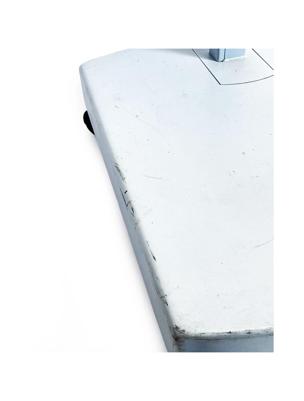 Dusa BLU Blue Light Photo Dynamic Light Therapy PDT Acne Sun Damage System Sol International Medical