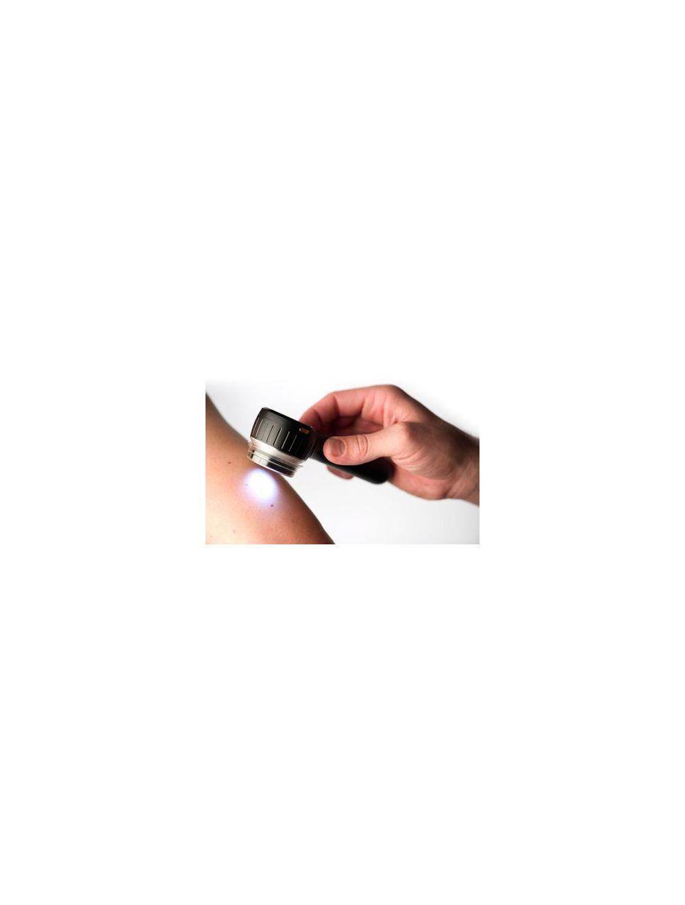 DermLite DL4 with PigmentedBoost Plus® image 5