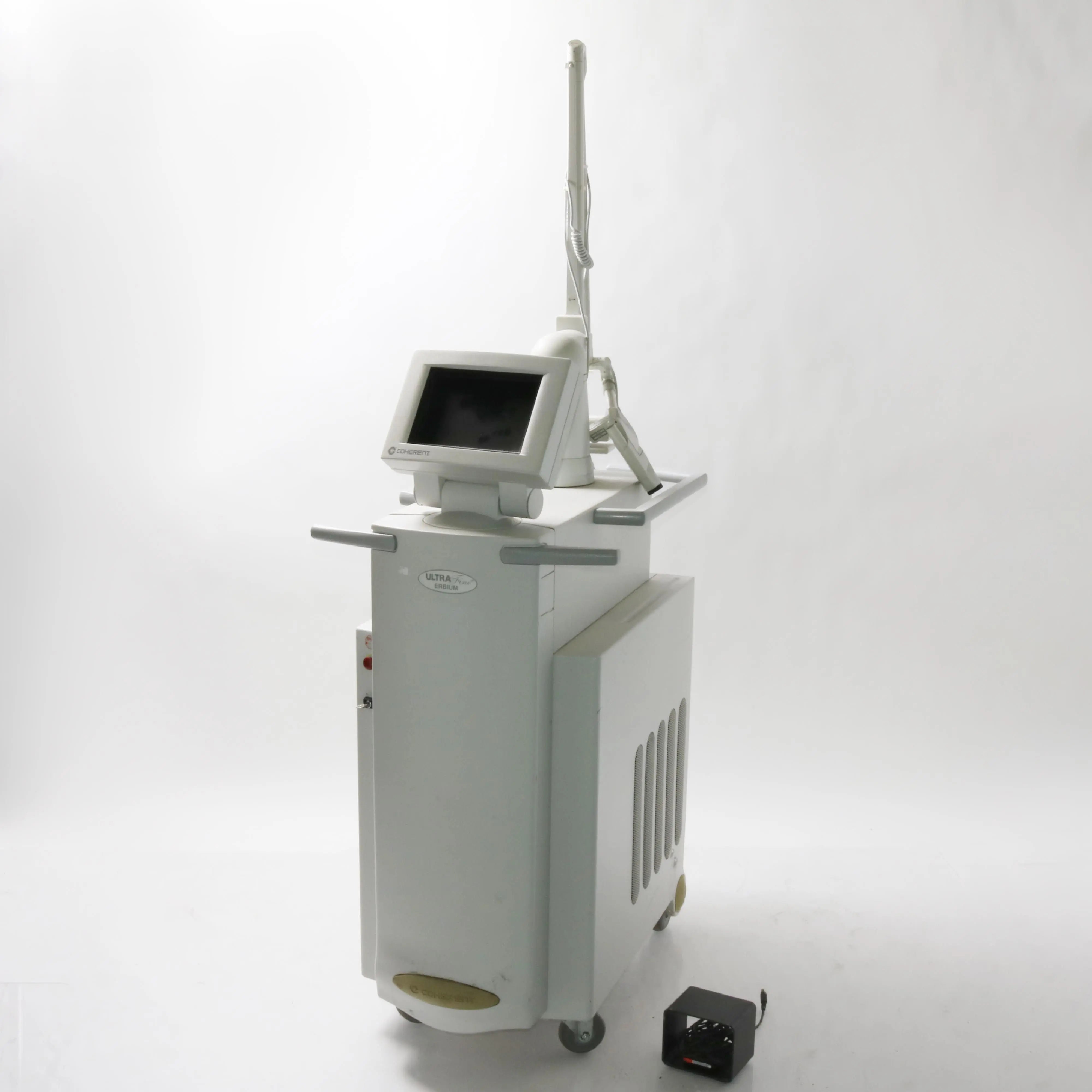 1997 Coherent UltraFine Erbium ErYAG 2940nm w/ UltraScan CPG Fractional Laser Sol International Medical