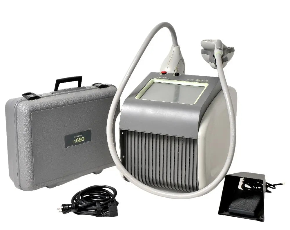 2006 Cutera Solera OPUS LP560 Benign Pigmented Lesions Portable IPL Laser System Cutera