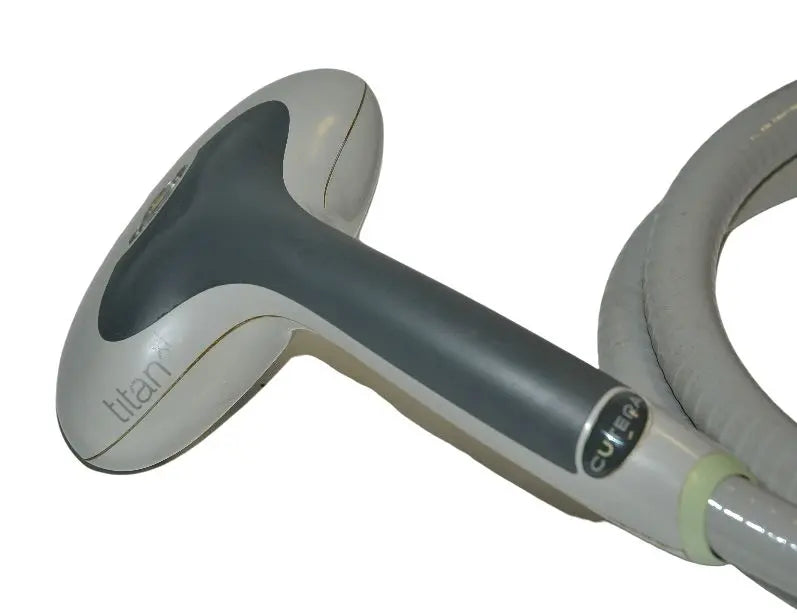 Cutera Titan XL IPL Laser Handpiece XEO Skin Tightening Rejuvenation 7000262T Cutera