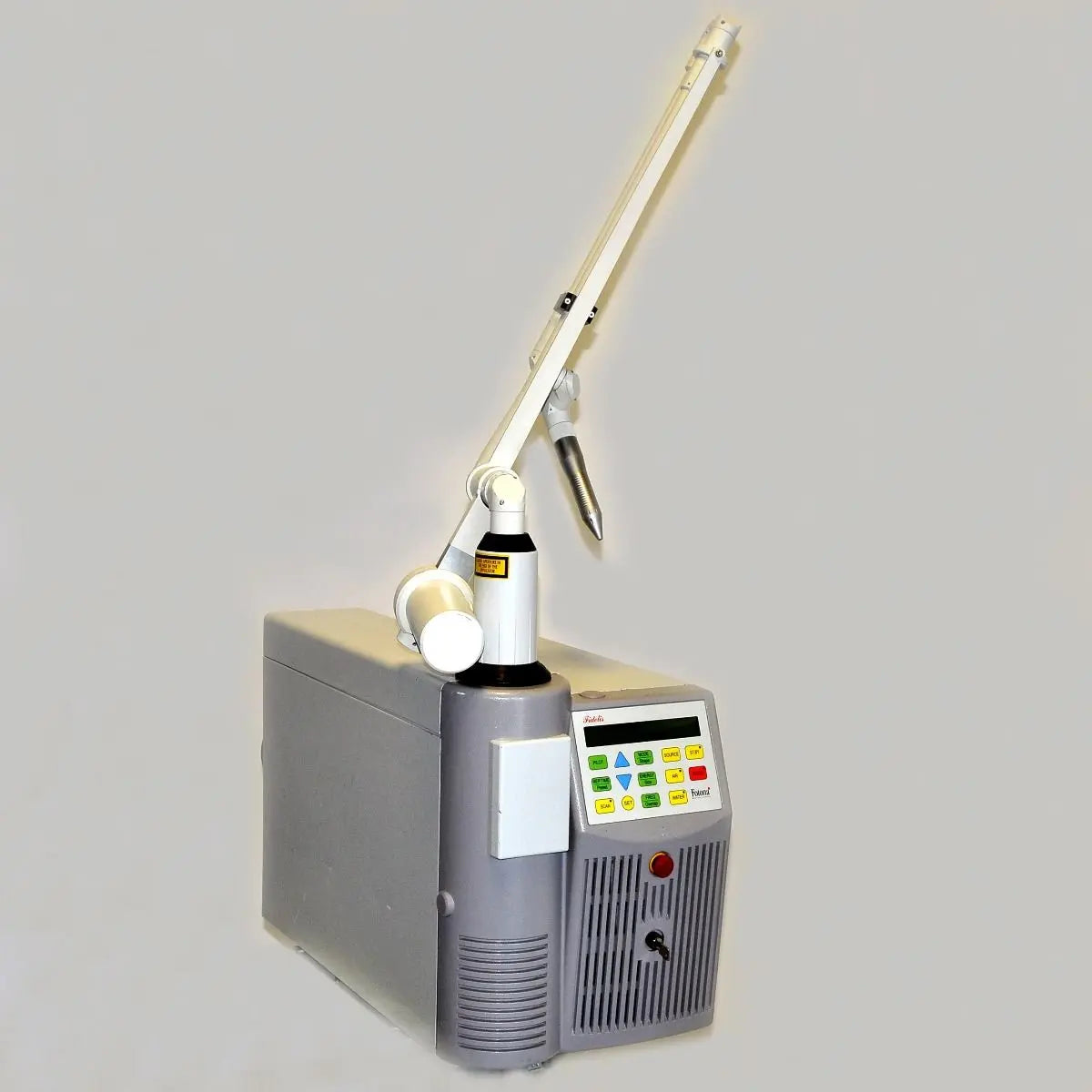 2002 Fotona Fidelis 320A Er:YAG 2940nm Erbium Acne Skin Resurfacing Laser System Fotona