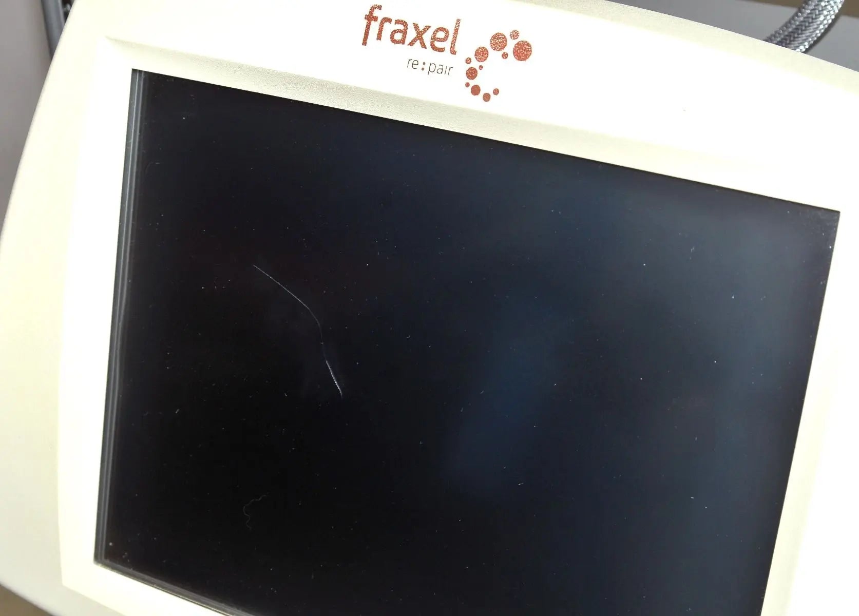 2008 Reliant Fraxel Re:Pair Skin Wrinkle Resurfacing CO2 Fractional Laser System Sol International Medical